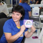 35. Вручение дисков сотрудникам Стройландии